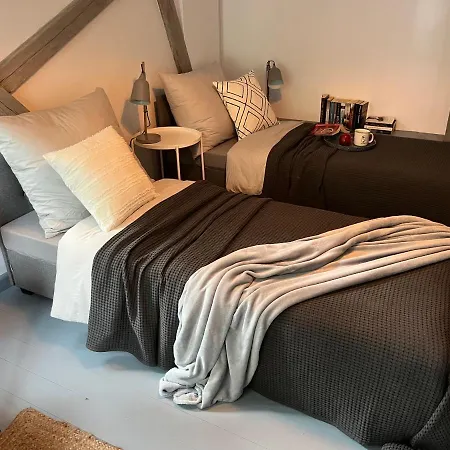 Punkt Wyjscia Apartment Lednogora